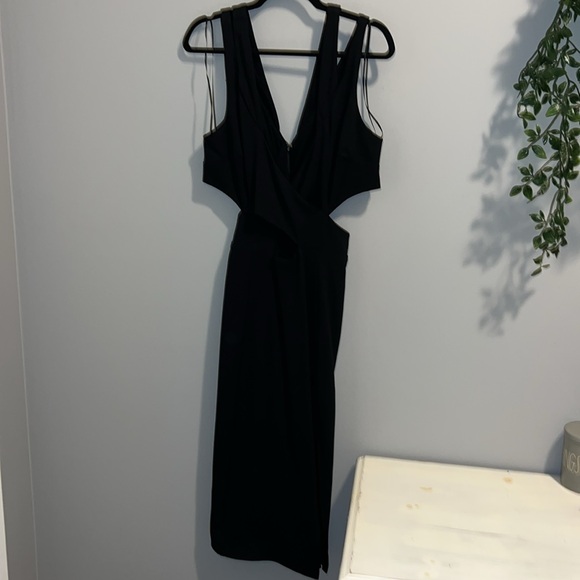 ANTHROPOLOGIE CUTOUT CROSSOVER MIDI DRESS (L) - Picture 6 of 16